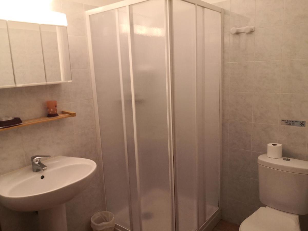 לינה וארוחת בוקר Ucciani L'Ogliastru מראה חיצוני תמונה
